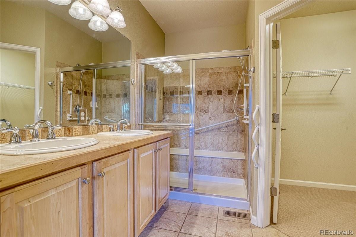 MLS Image #14 for 20586 e lake drive,centennial, Colorado