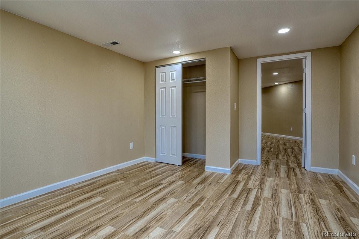 MLS Image #23 for 20586 e lake drive,centennial, Colorado
