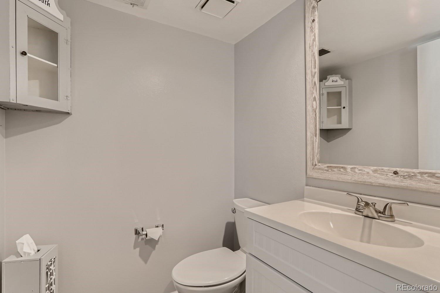MLS Image #13 for 2314 s troy street,aurora, Colorado