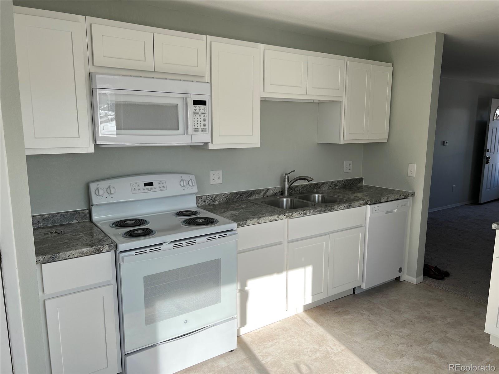 MLS Image #5 for 10246 w 59th place,arvada, Colorado