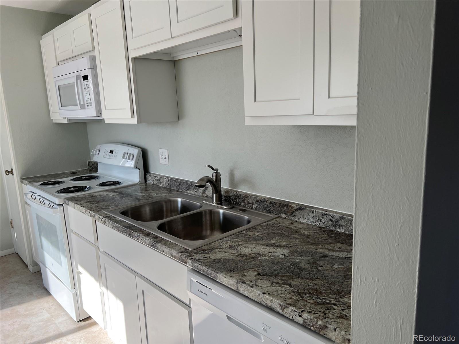 MLS Image #7 for 10246 w 59th place,arvada, Colorado