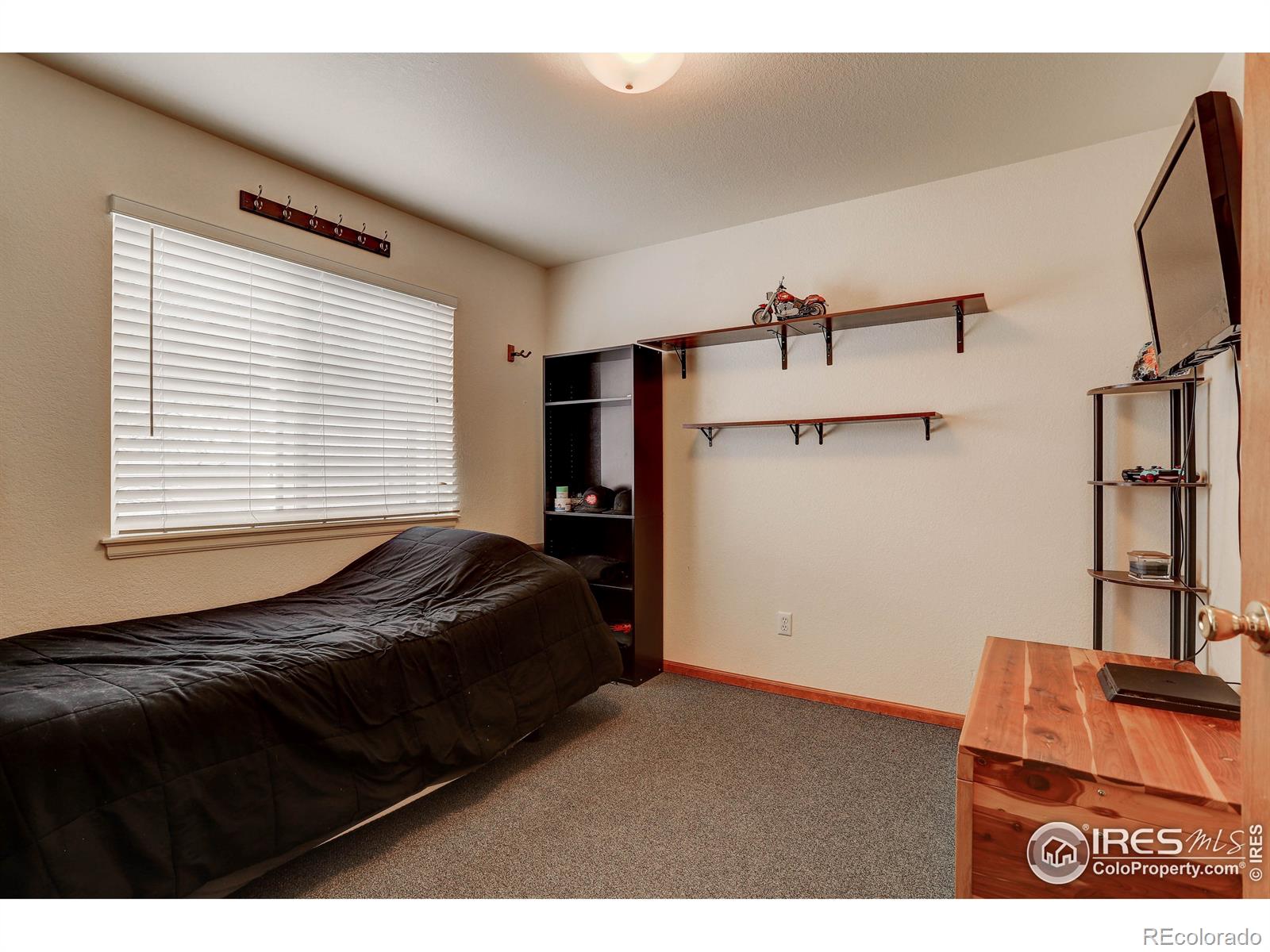 MLS Image #11 for 2218 w 44th street,loveland, Colorado