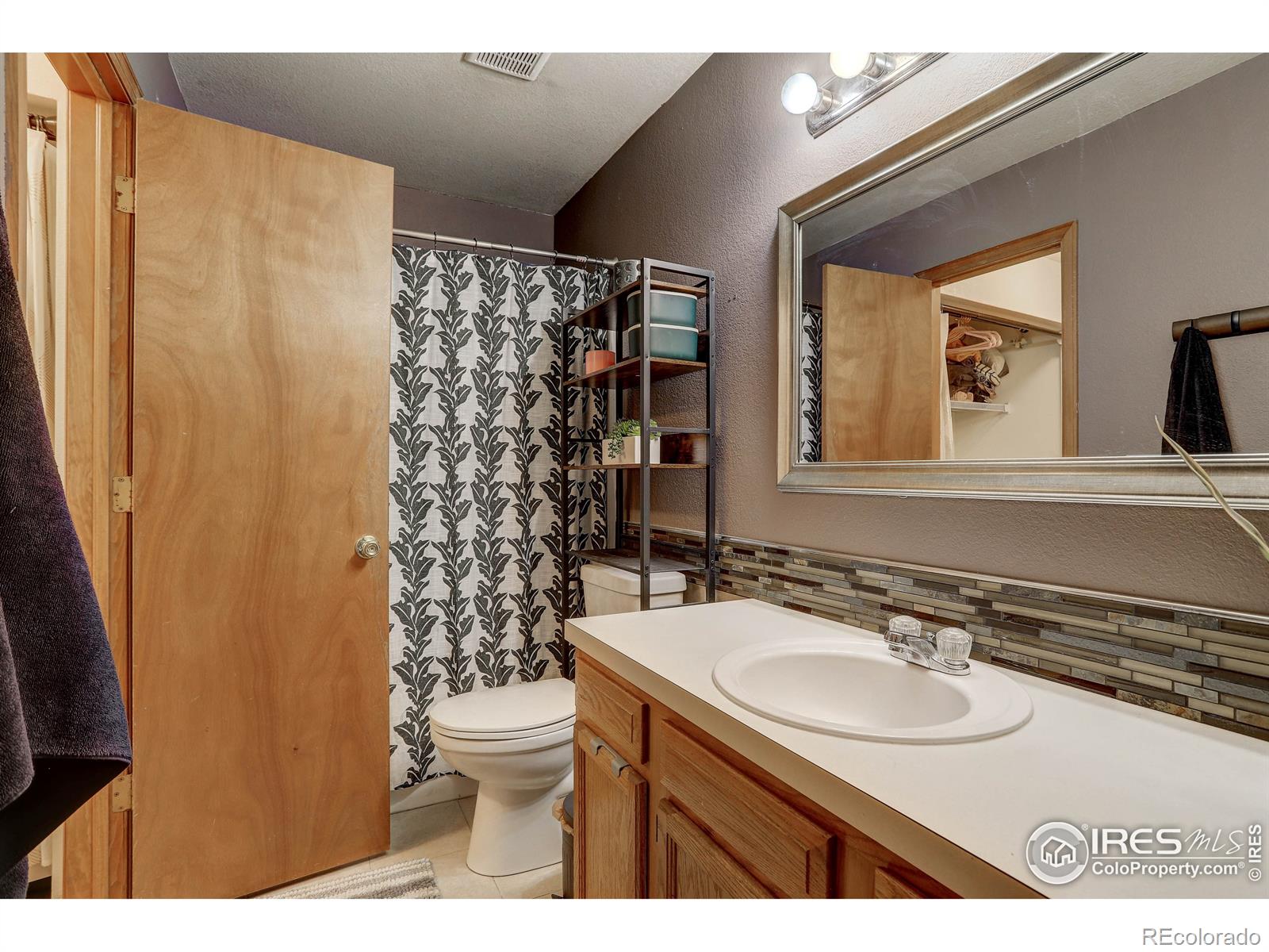 MLS Image #14 for 2218 w 44th street,loveland, Colorado