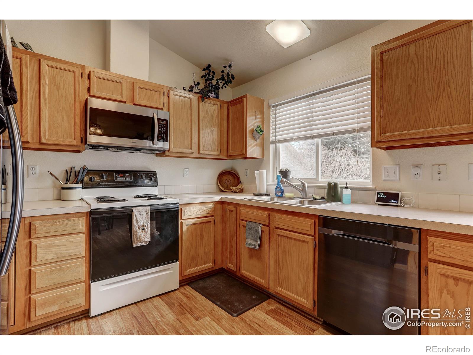 MLS Image #6 for 2218 w 44th street,loveland, Colorado