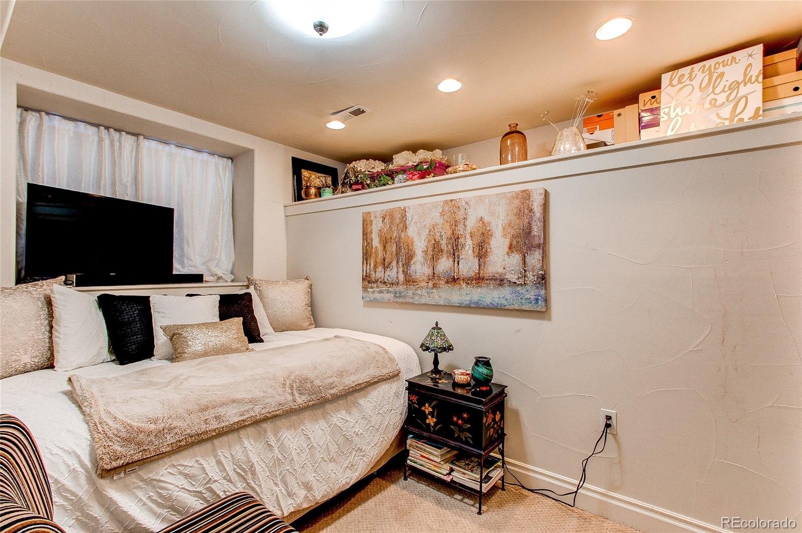 MLS Image #25 for 1777 s marion street,denver, Colorado