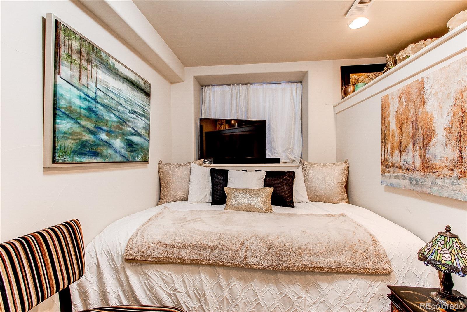 MLS Image #26 for 1777 s marion street,denver, Colorado