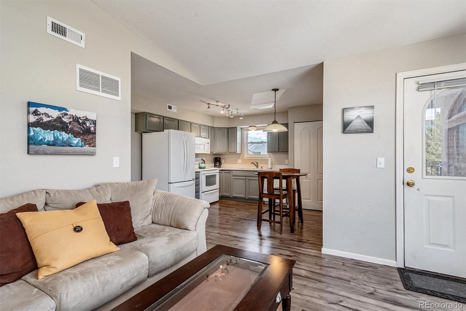 MLS Image #7 for 1661 s cole street,lakewood, Colorado