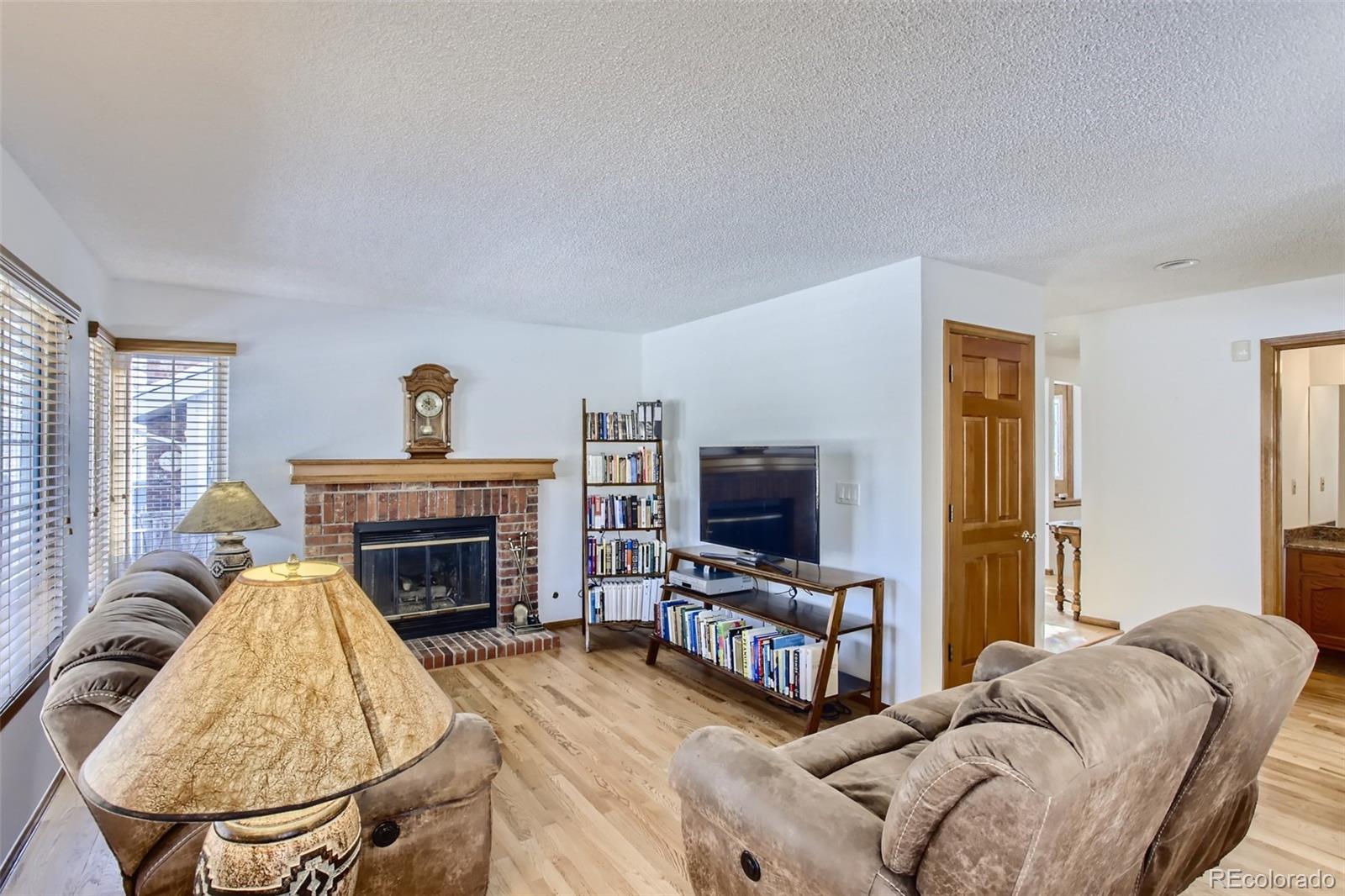 MLS Image #4 for 2314 s gray drive,lakewood, Colorado