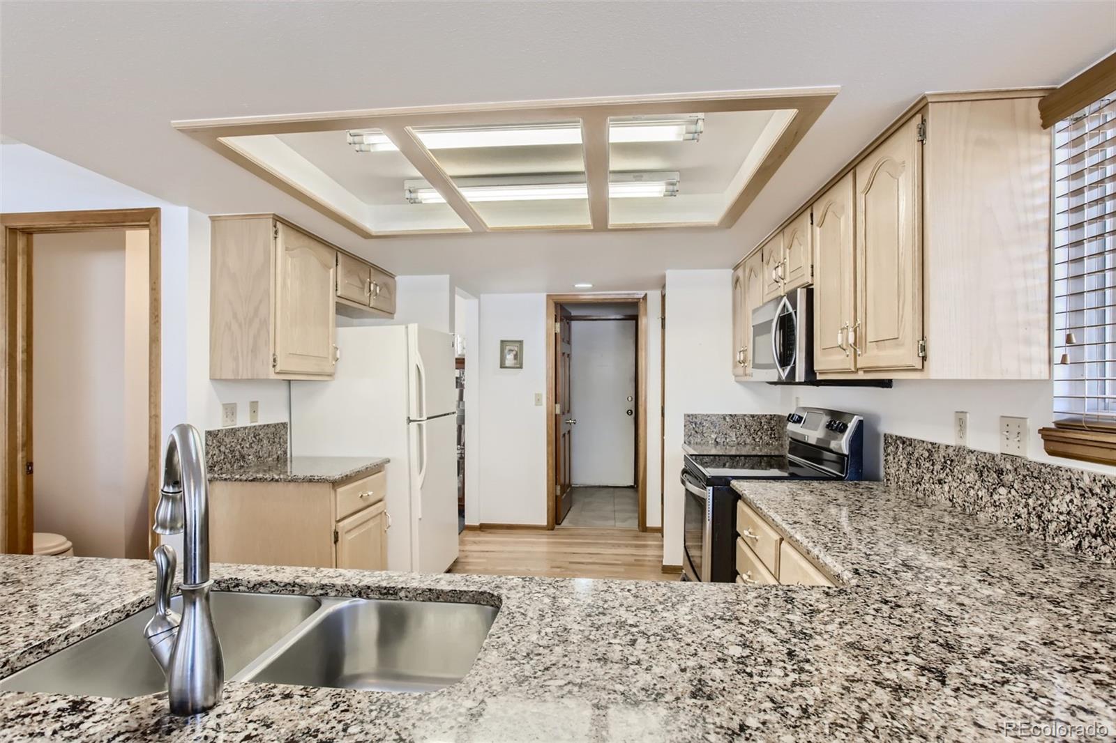 MLS Image #8 for 2314 s gray drive,lakewood, Colorado