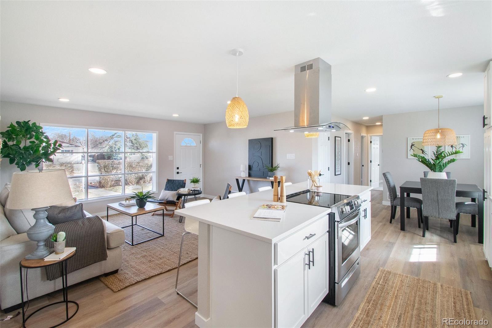 MLS Image #4 for 5343 s datura street,littleton, Colorado