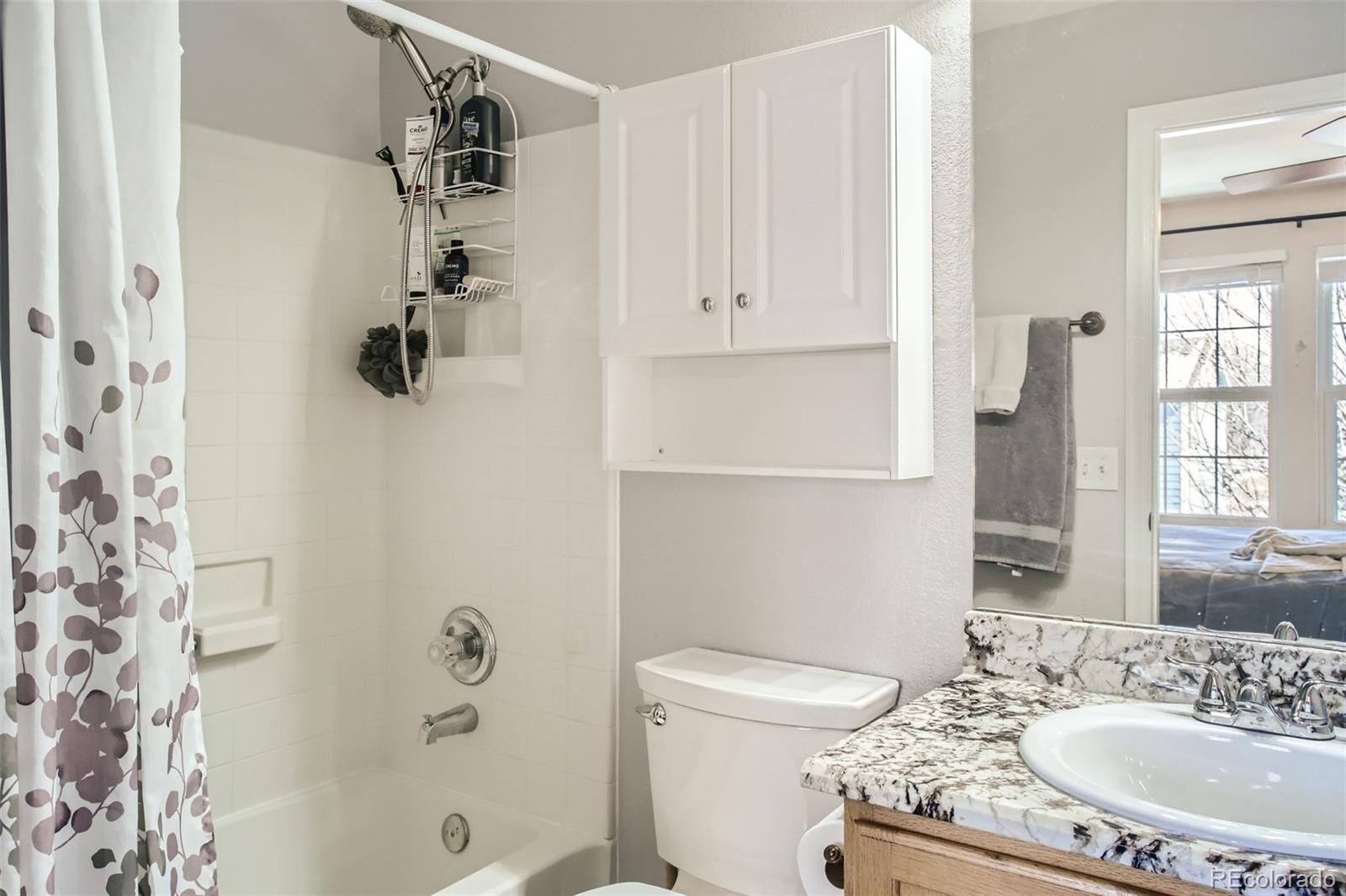 MLS Image #13 for 4271 w kenyon avenue,denver, Colorado