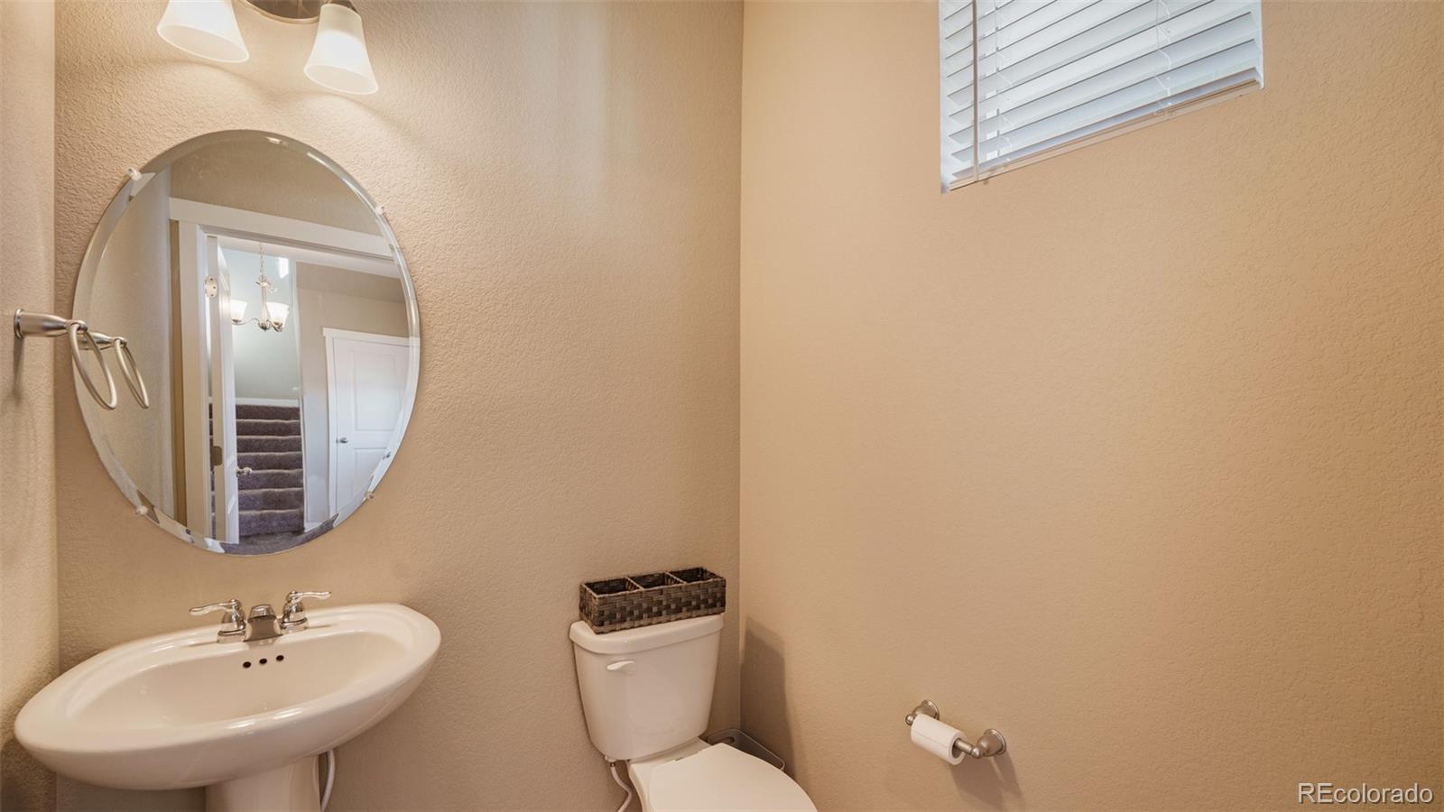 MLS Image #11 for 21801 e 7th avenue,aurora, Colorado