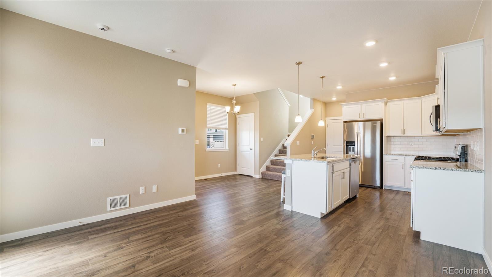 MLS Image #6 for 21801 e 7th avenue,aurora, Colorado