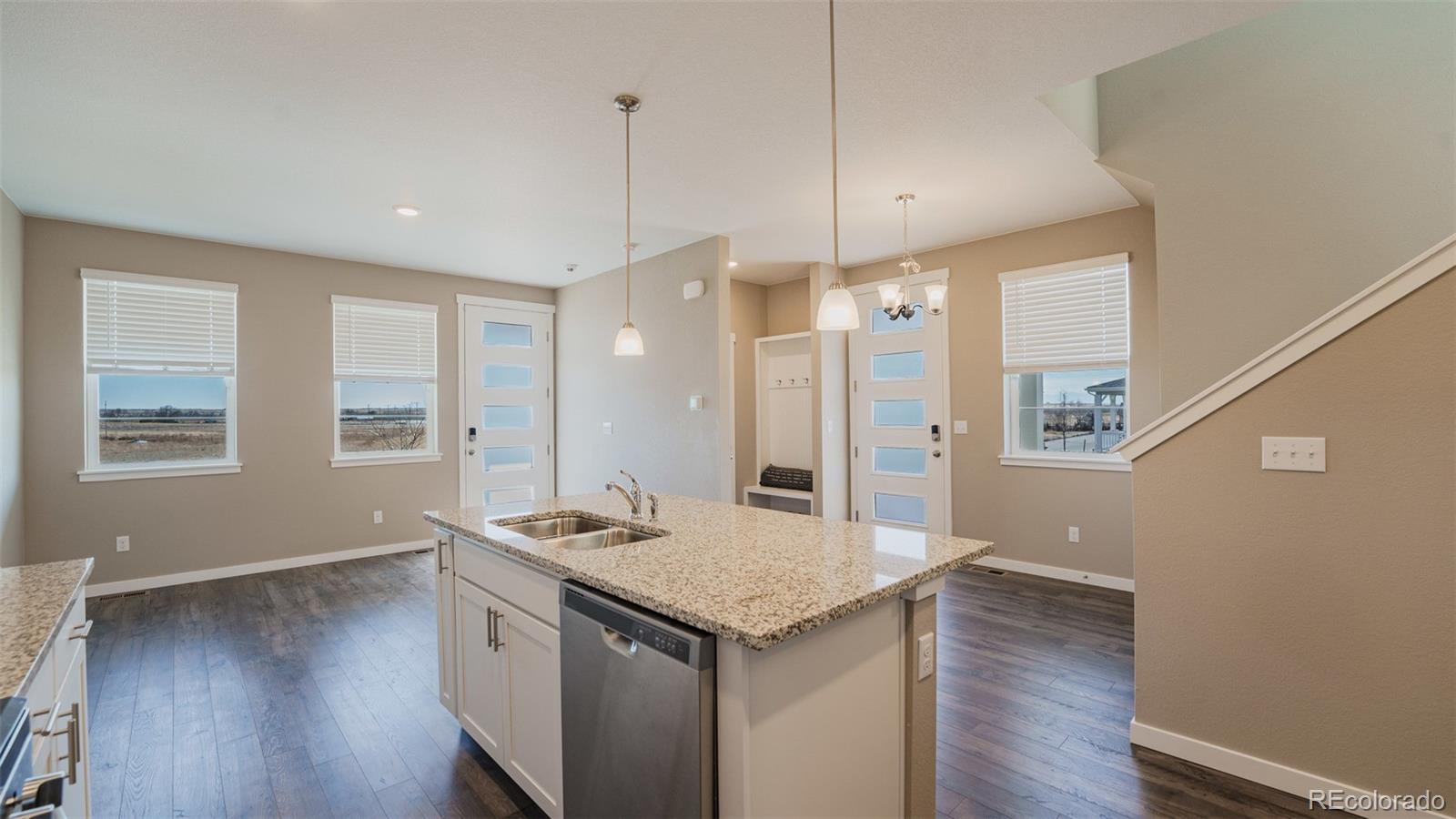 MLS Image #9 for 21801 e 7th avenue,aurora, Colorado