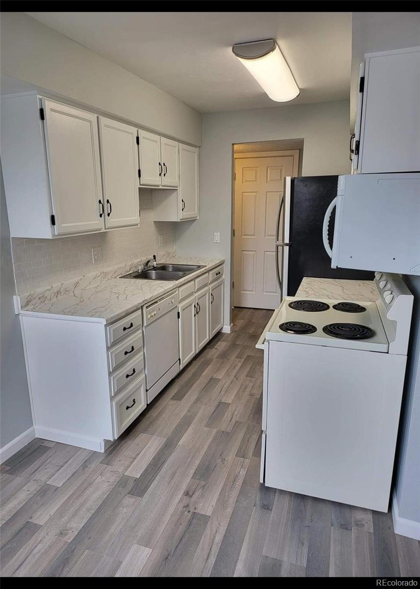 MLS Image #4 for 17652 e loyola drive,aurora, Colorado