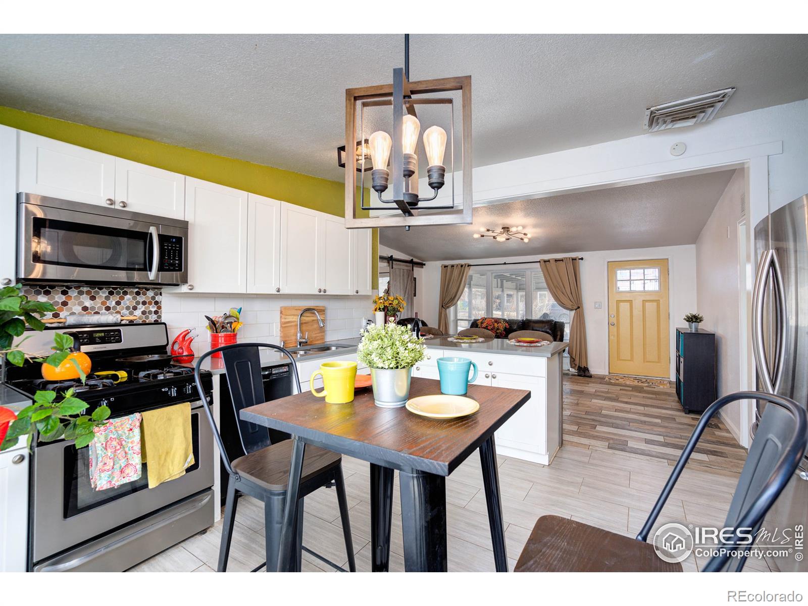 MLS Image #6 for 724  rene drive,fort collins, Colorado