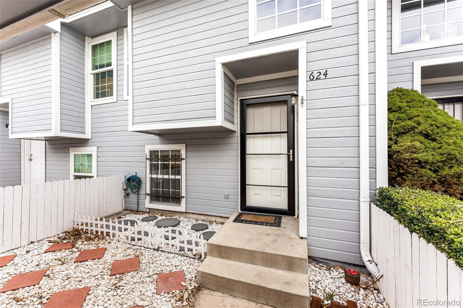 MLS Image #2 for 624  switzer lane,thornton, Colorado