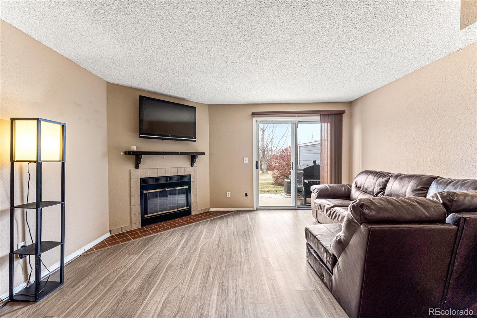 MLS Image #4 for 624  switzer lane,thornton, Colorado
