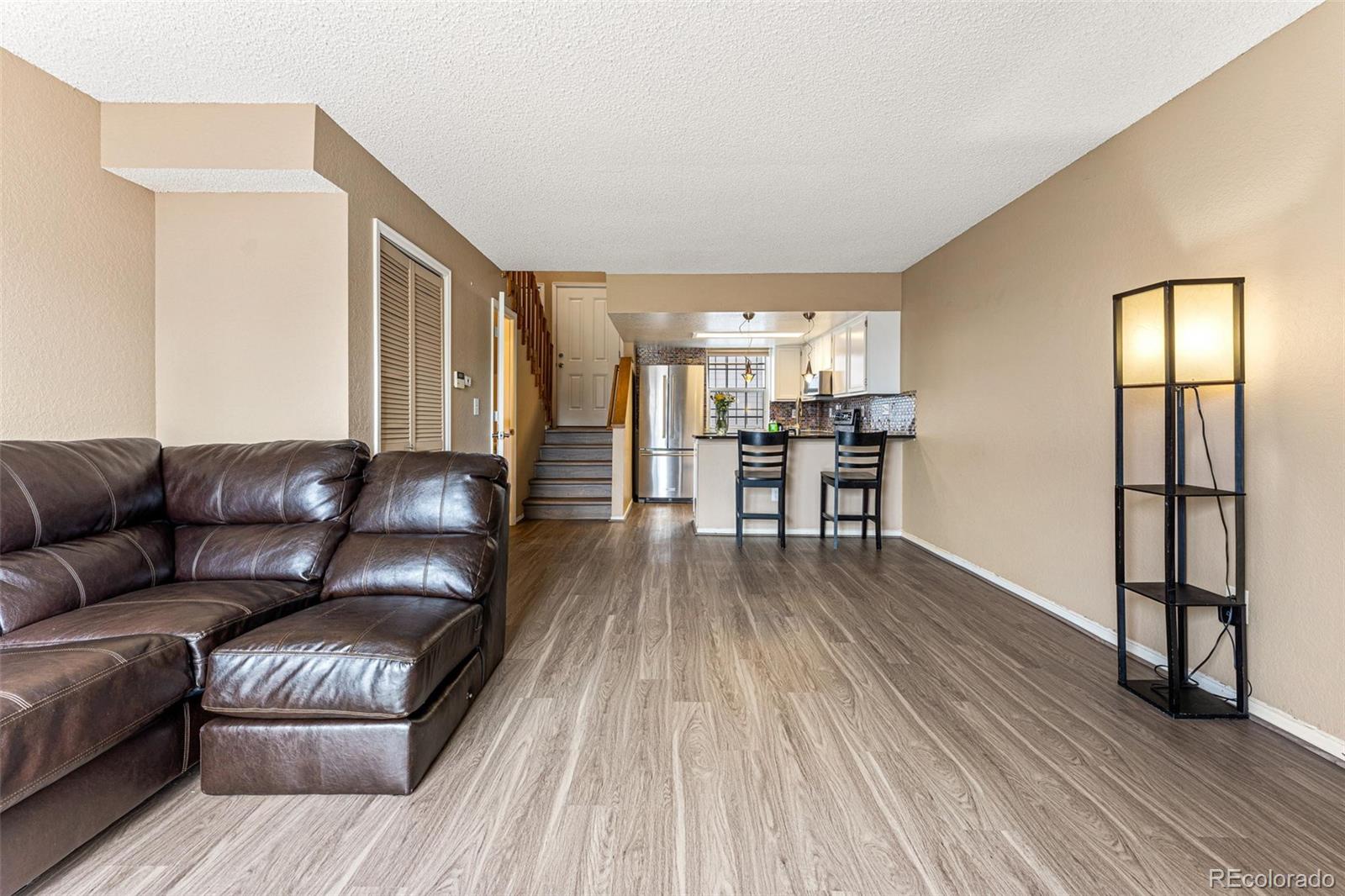 MLS Image #6 for 624  switzer lane,thornton, Colorado