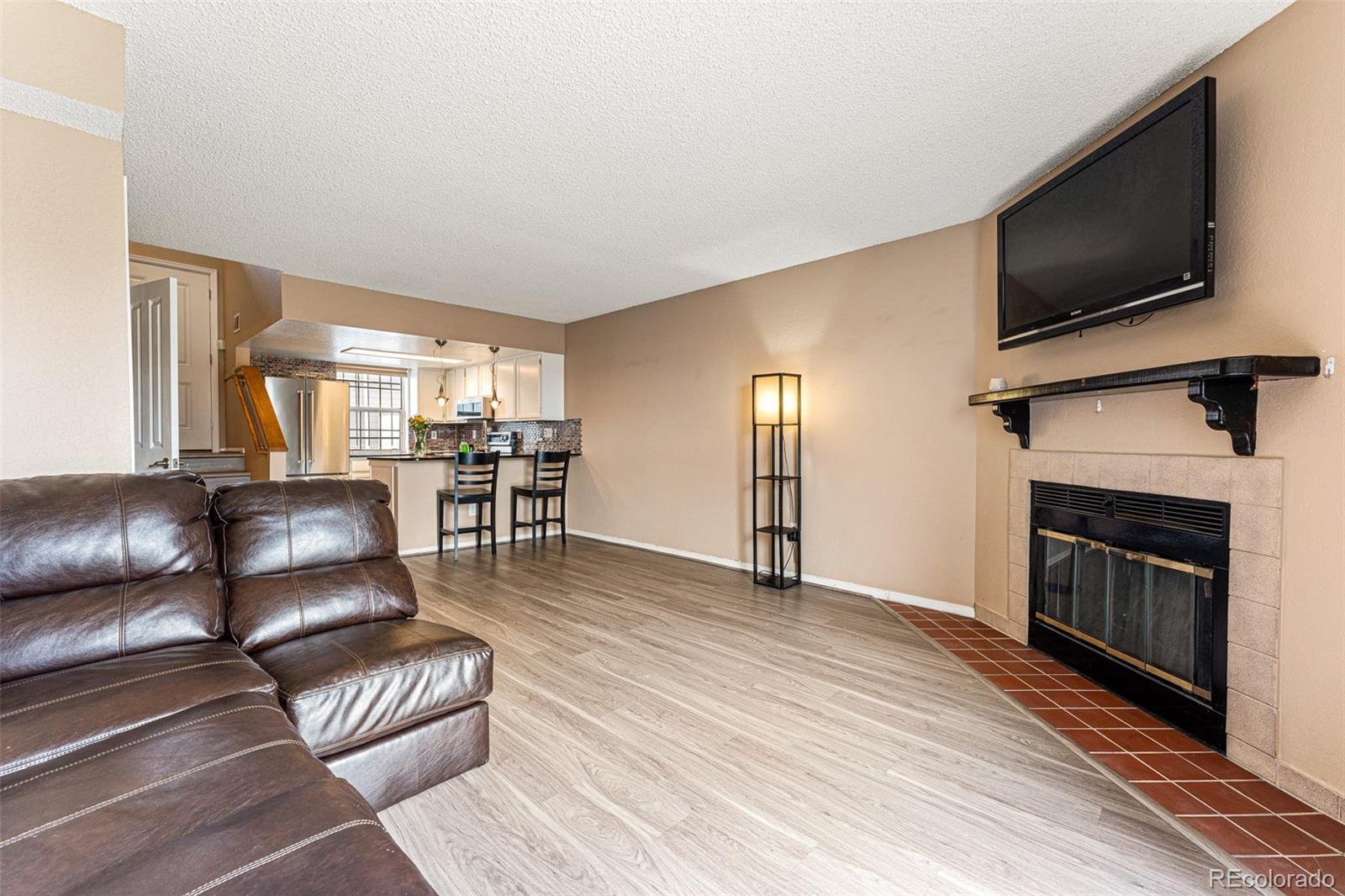 MLS Image #7 for 624  switzer lane,thornton, Colorado