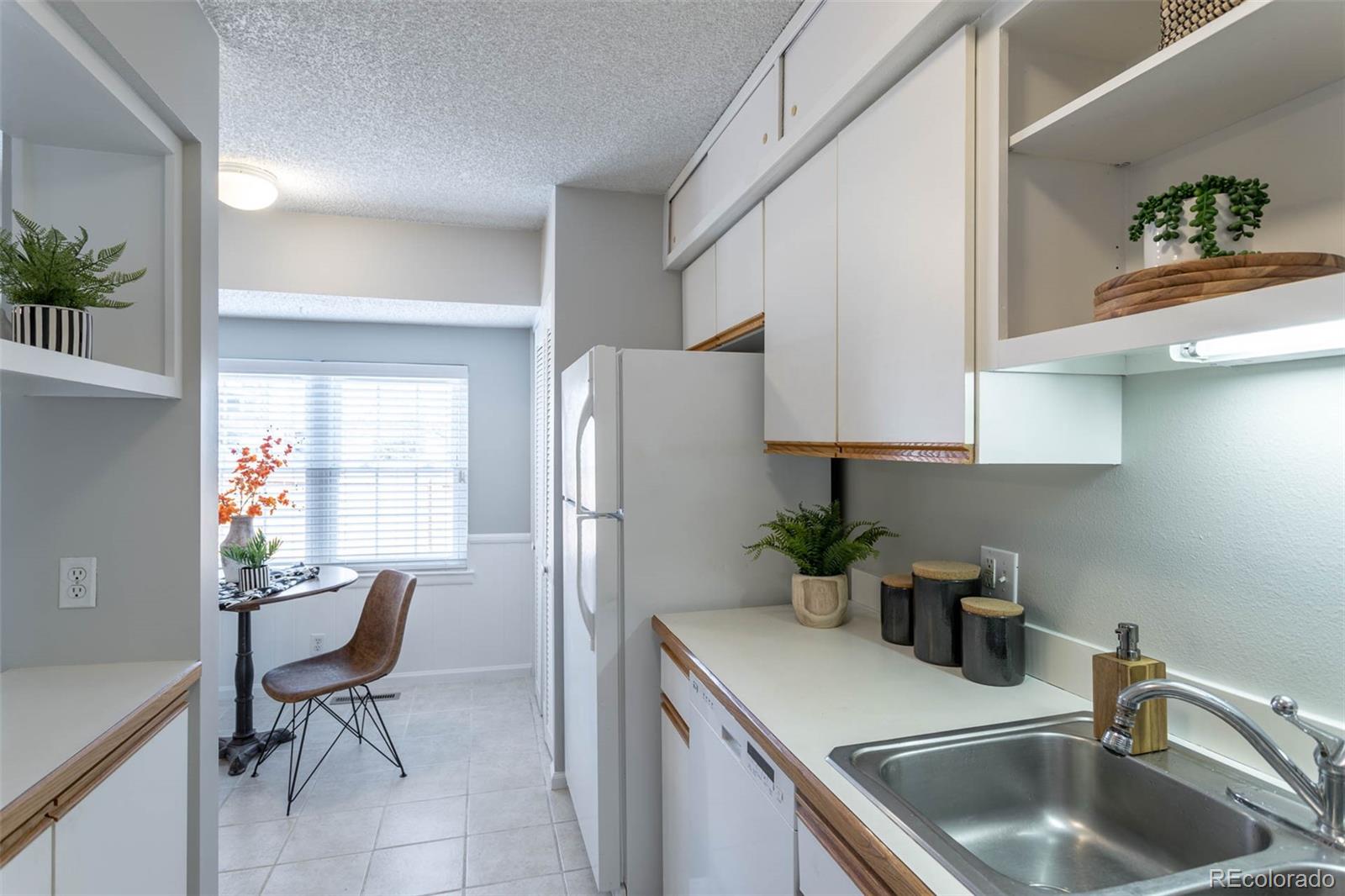 MLS Image #10 for 7165 s gaylord street,centennial, Colorado