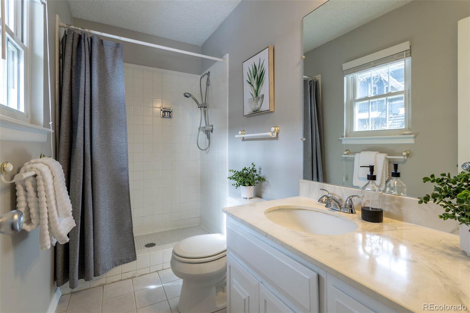 MLS Image #15 for 7165 s gaylord street,centennial, Colorado