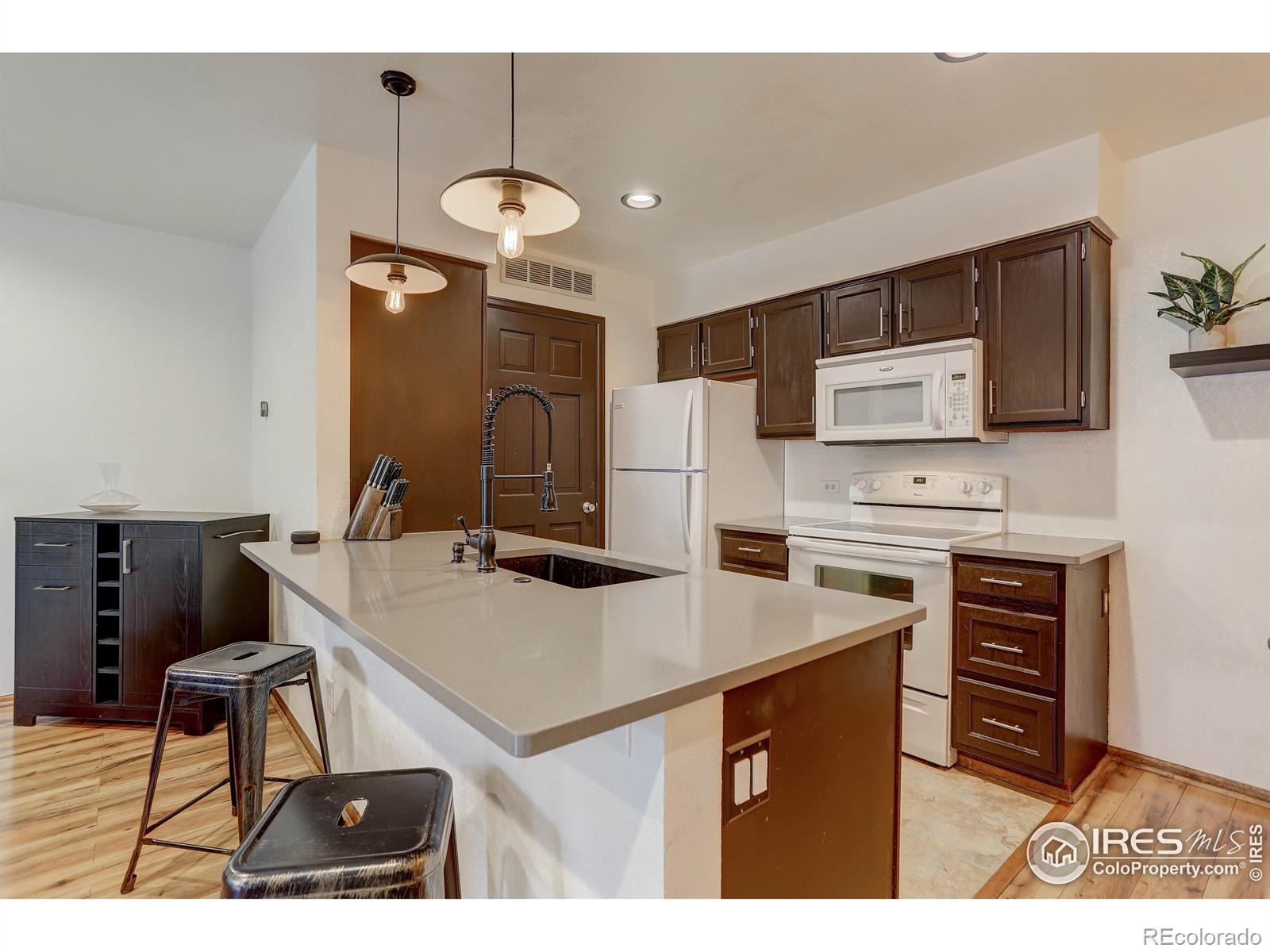 MLS Image #2 for 5018  buckingham road,boulder, Colorado