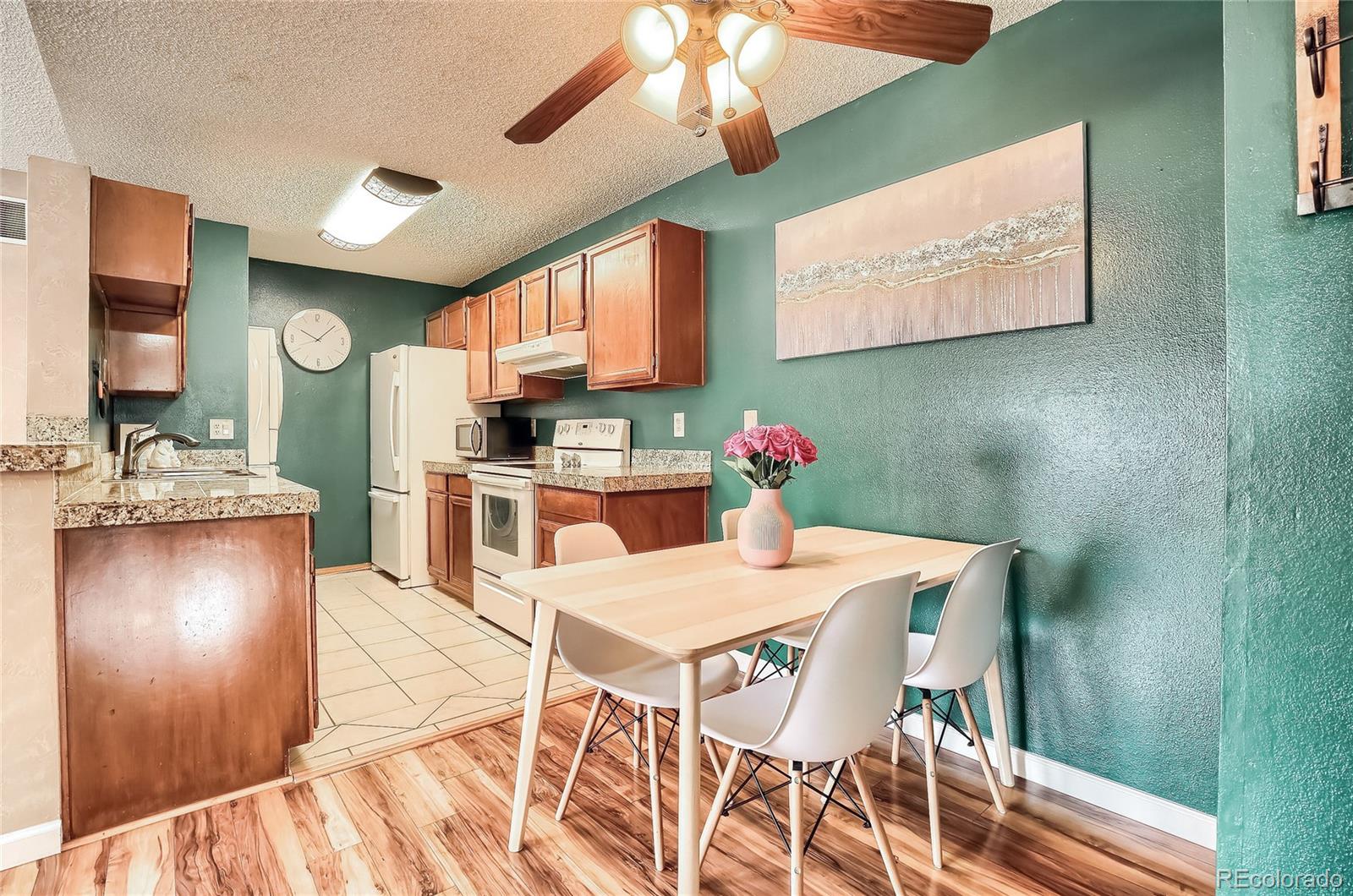 MLS Image #11 for 10253 w 80th drive,arvada, Colorado