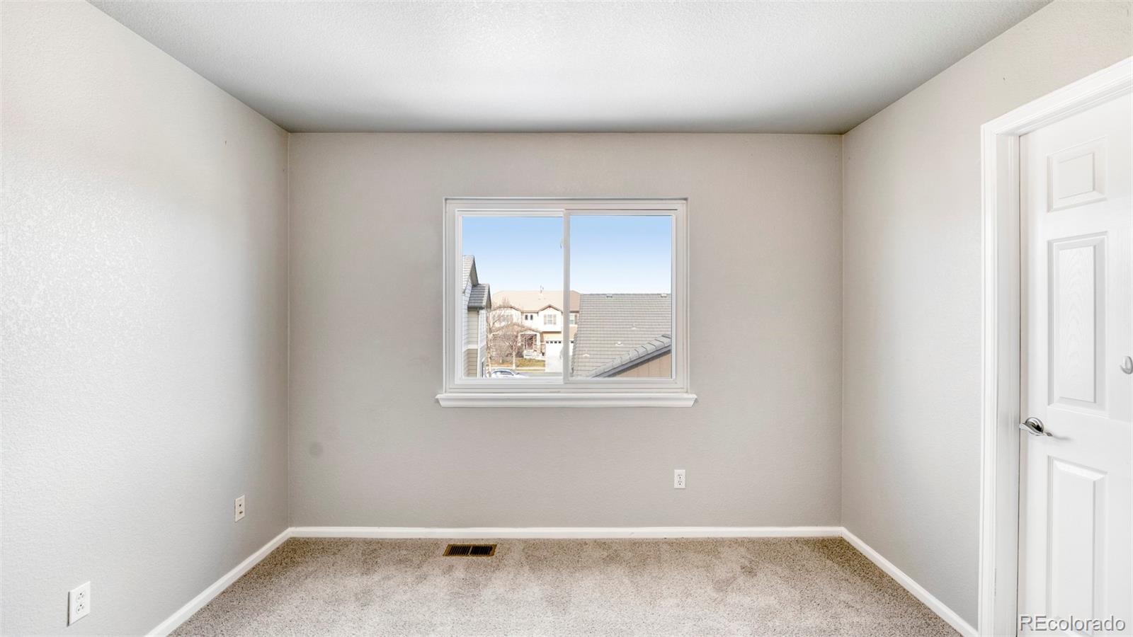 MLS Image #11 for 16463 e 98th way,commerce city, Colorado