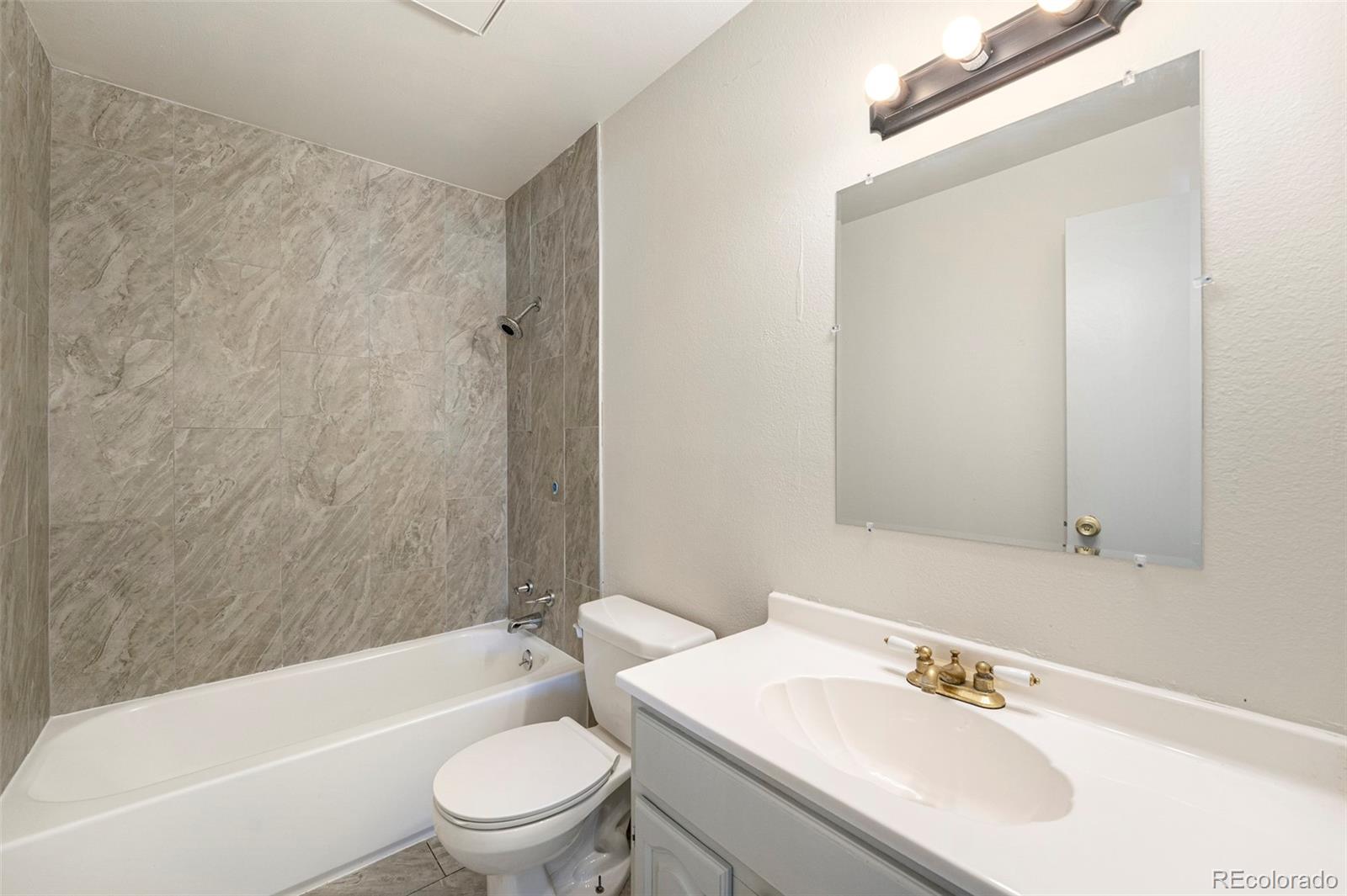 MLS Image #18 for 8817  vrain street,westminster, Colorado