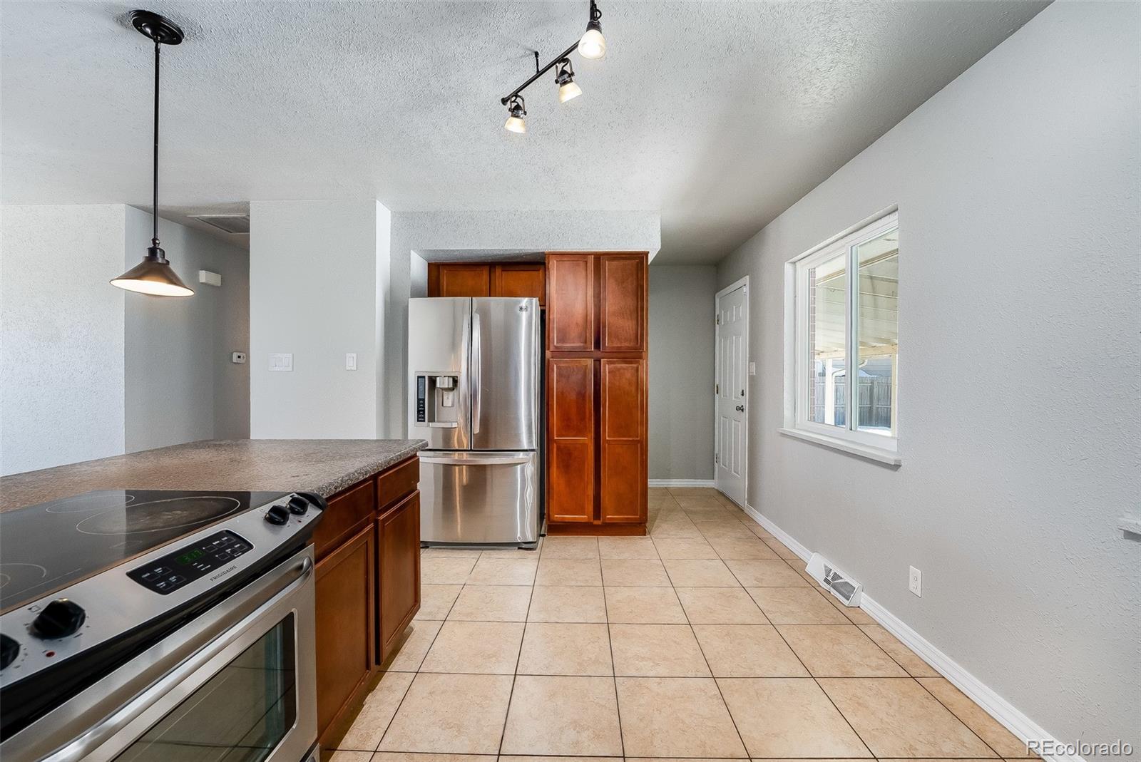 MLS Image #7 for 6045  utica street,arvada, Colorado