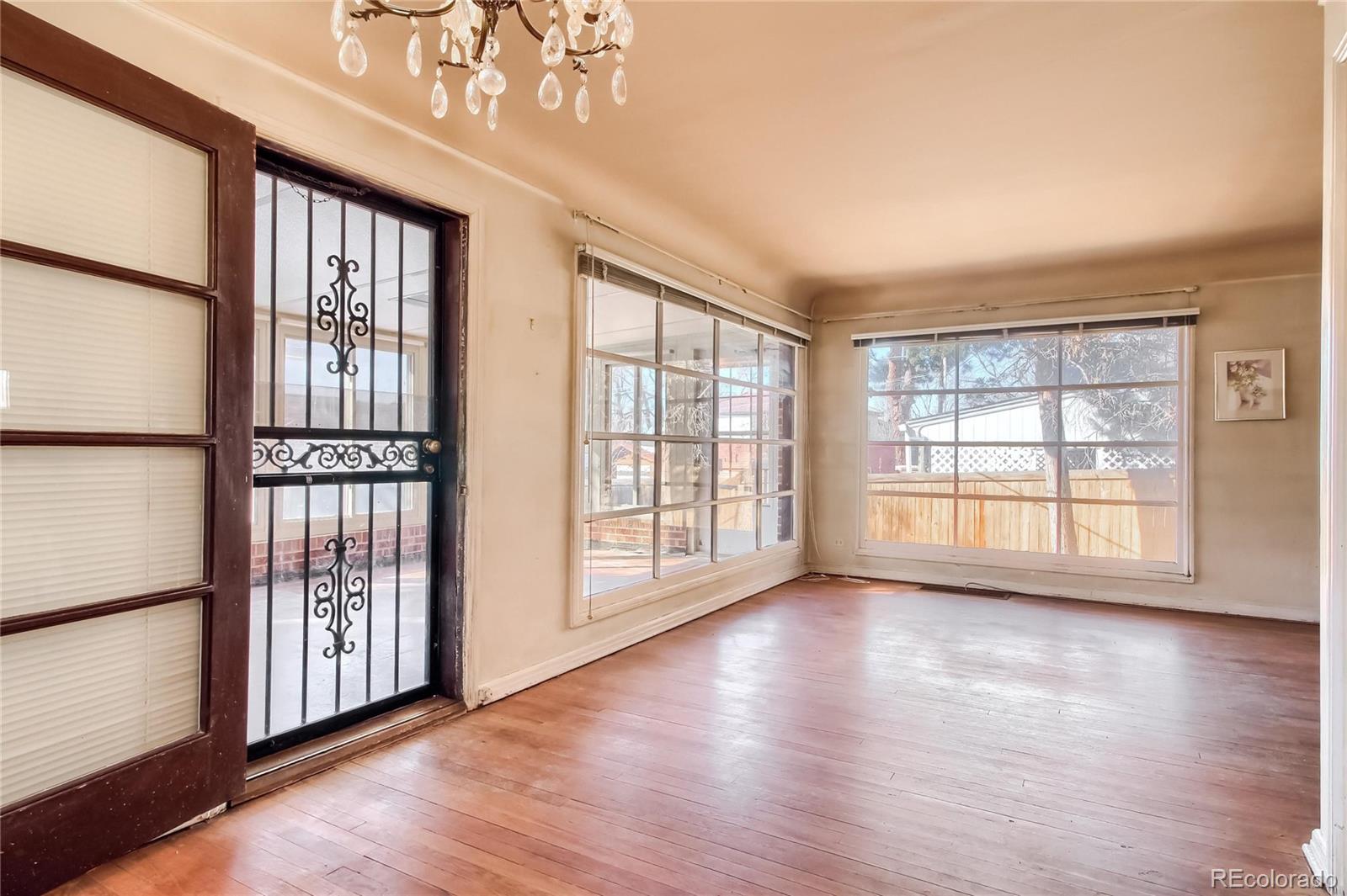 MLS Image #16 for 5030 e 17th avenue parkway,denver, Colorado