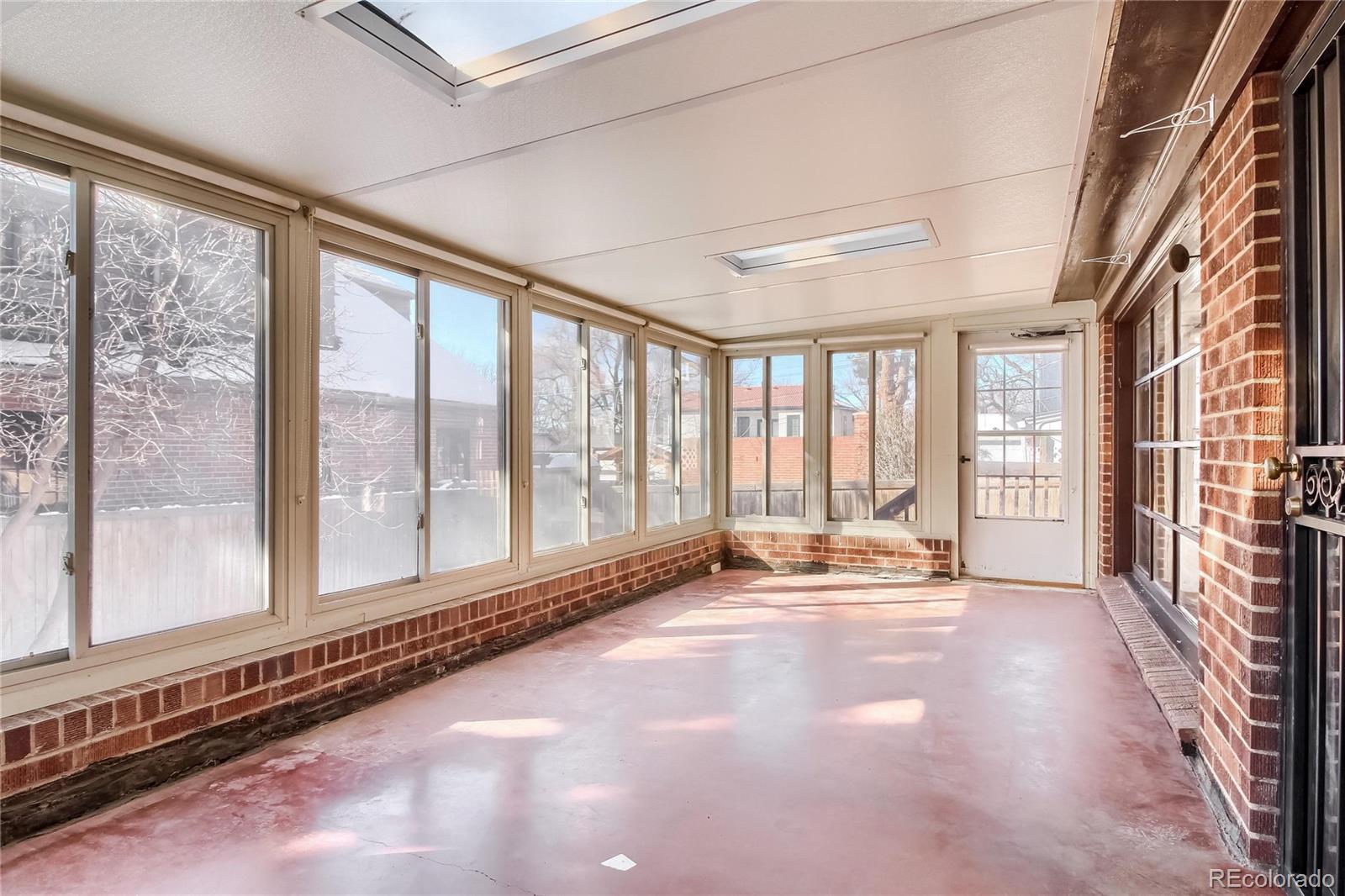 MLS Image #18 for 5030 e 17th avenue parkway,denver, Colorado