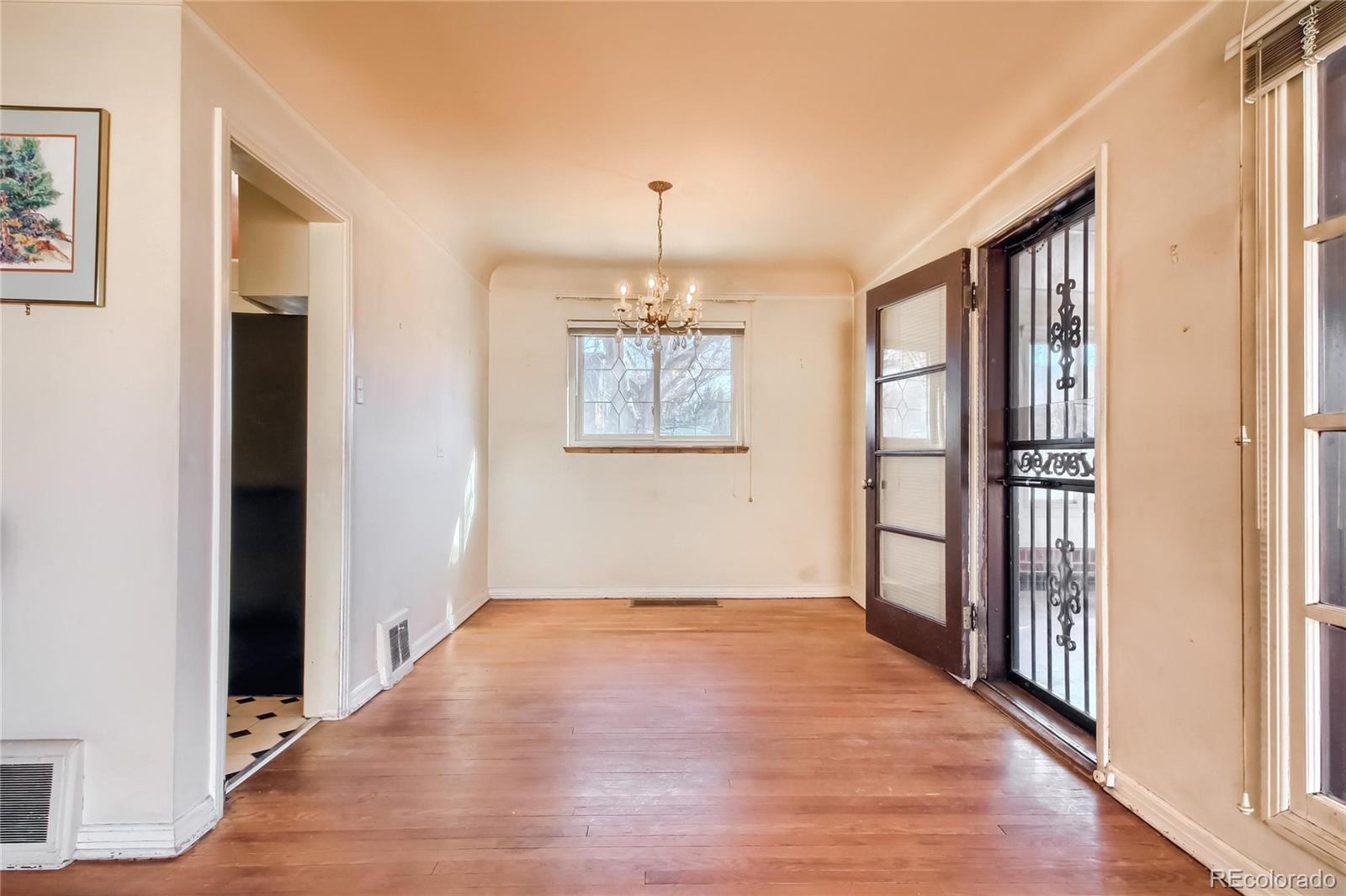 MLS Image #19 for 5030 e 17th avenue parkway,denver, Colorado