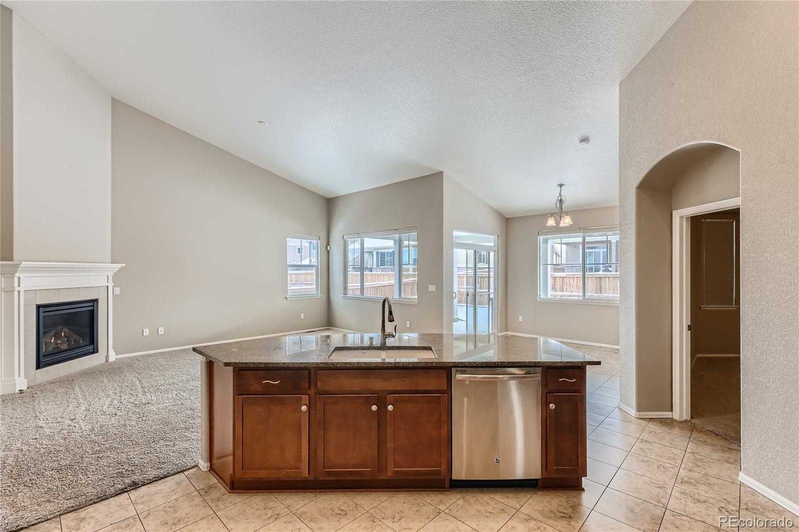 MLS Image #12 for 450 n ider way,aurora, Colorado