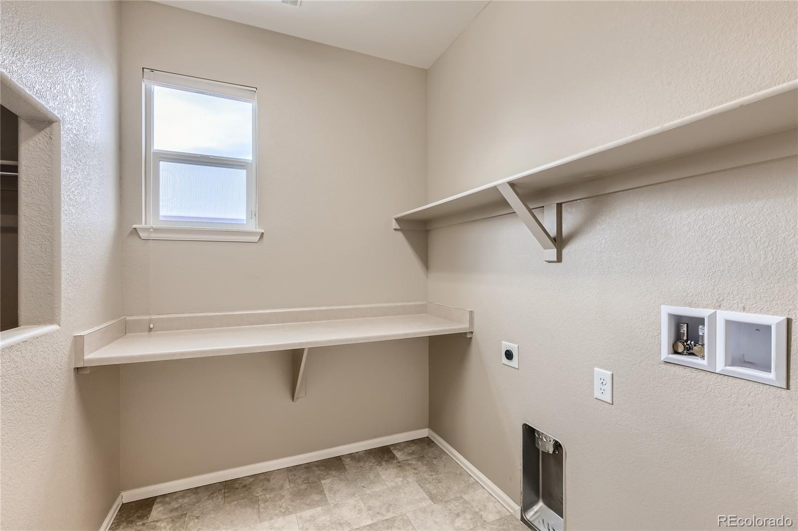 MLS Image #25 for 450 n ider way,aurora, Colorado