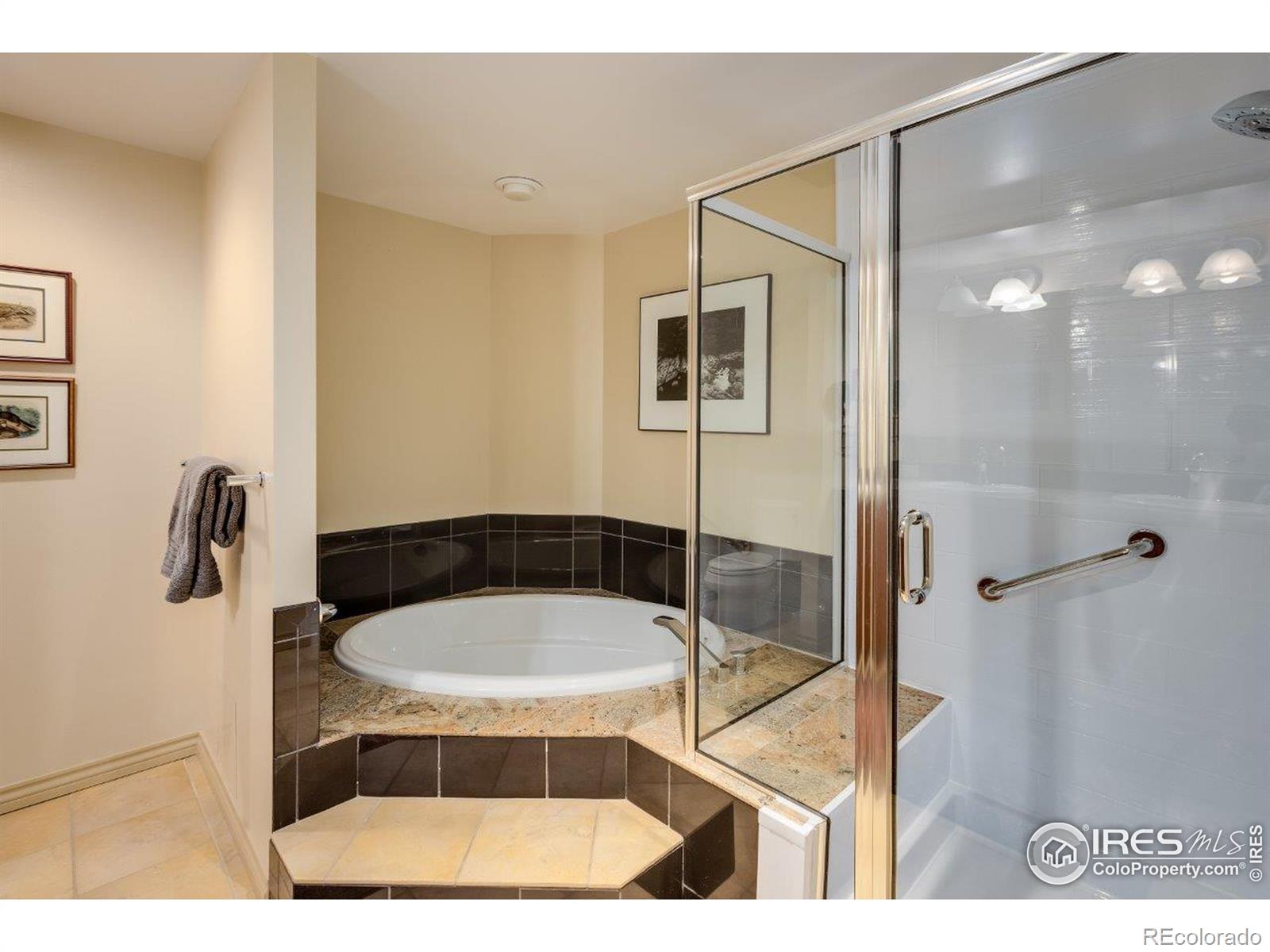 MLS Image #17 for 8100 e union avenue,denver, Colorado