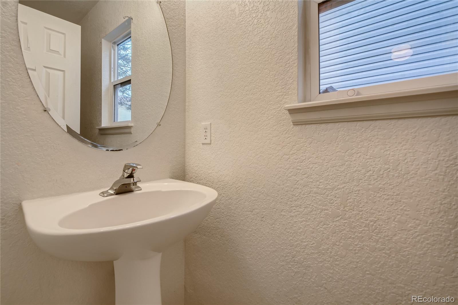 MLS Image #15 for 20000  mitchell place,denver, Colorado