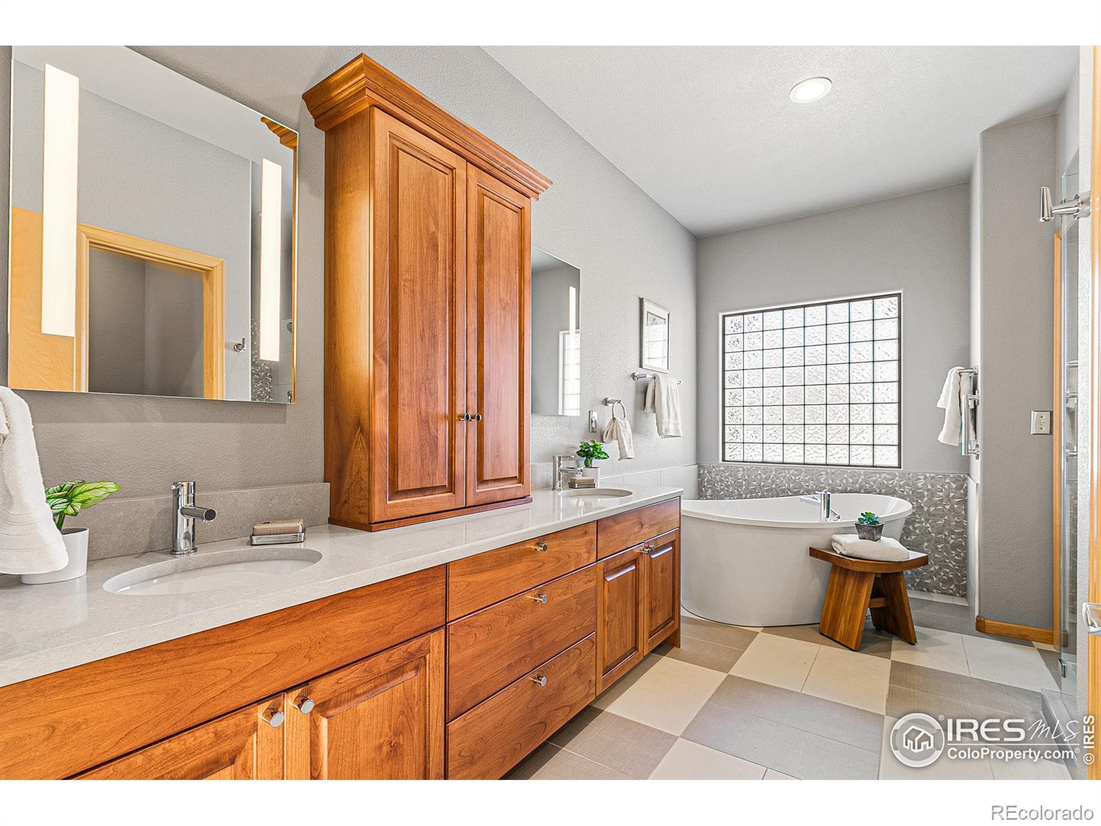 MLS Image #25 for 1730  stove prairie circle,loveland, Colorado