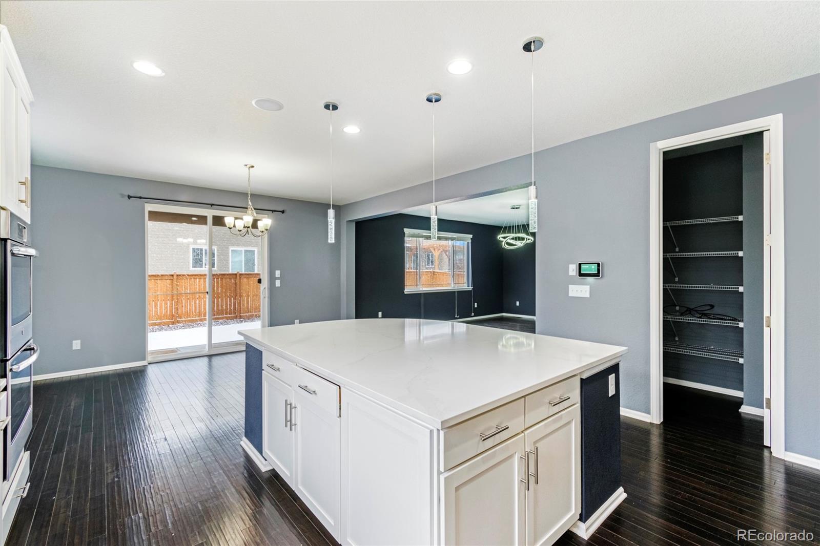 MLS Image #5 for 194 s jackson gap way,aurora, Colorado