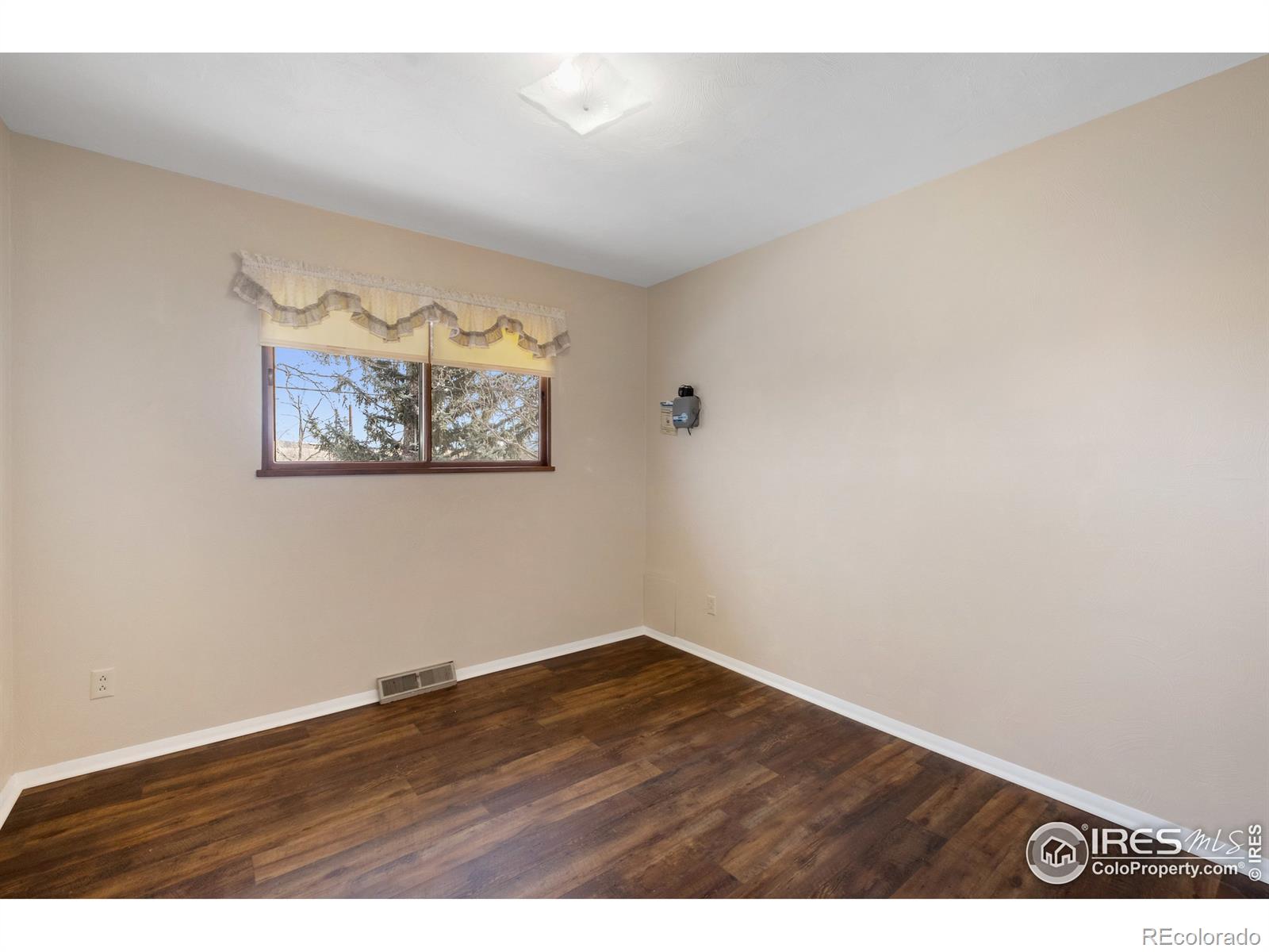 MLS Image #17 for 3805 n county road 27 ,loveland, Colorado