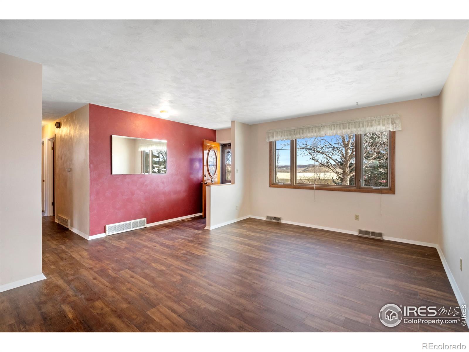 MLS Image #2 for 3805 n county road 27 ,loveland, Colorado