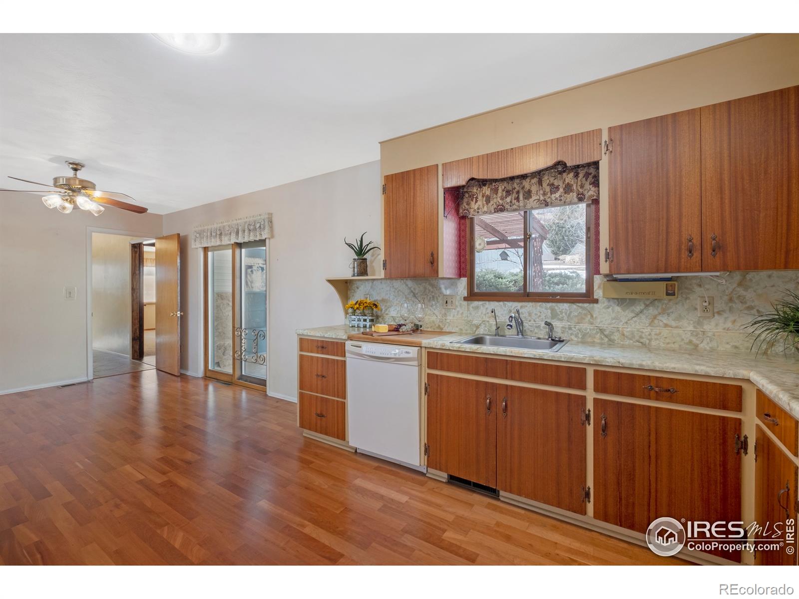MLS Image #5 for 3805 n county road 27 ,loveland, Colorado