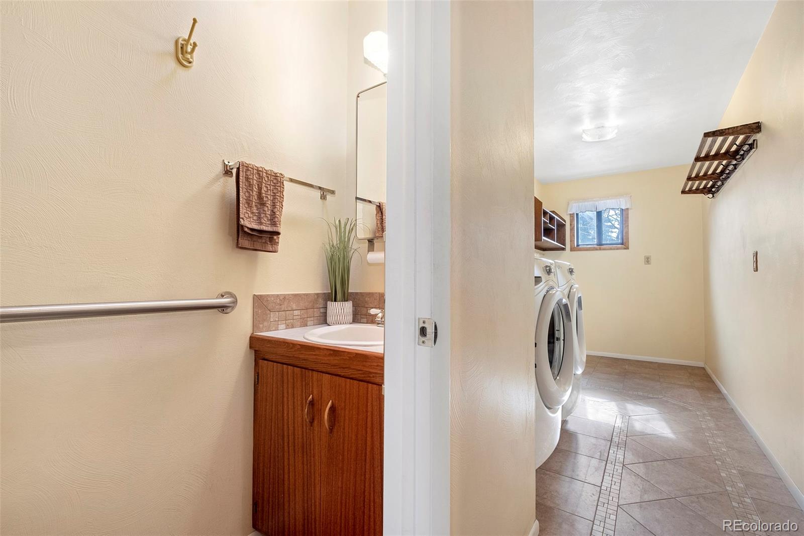 MLS Image #10 for 3805 n county road 27 ,loveland, Colorado