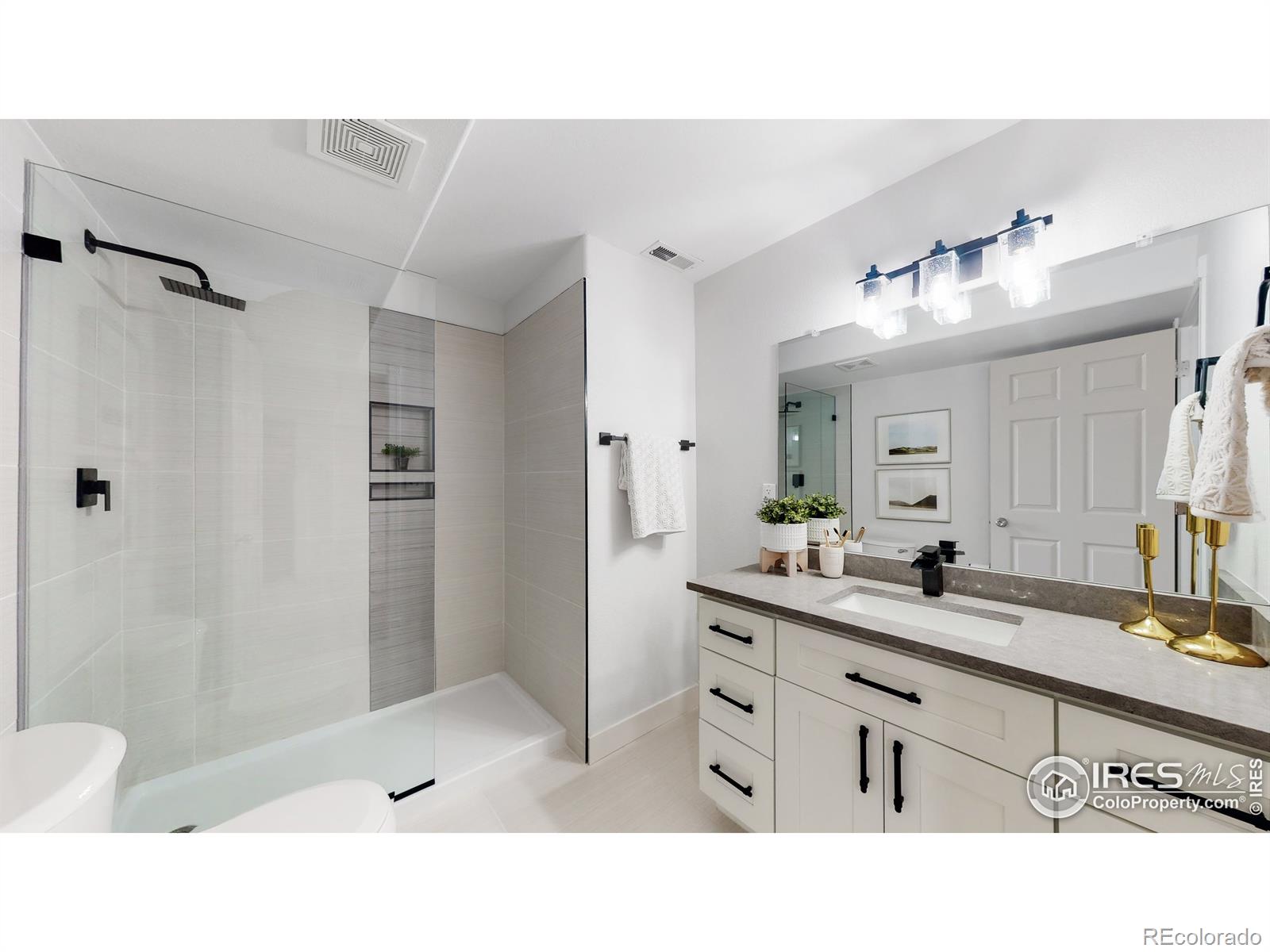 MLS Image #23 for 344 n shore circle,windsor, Colorado