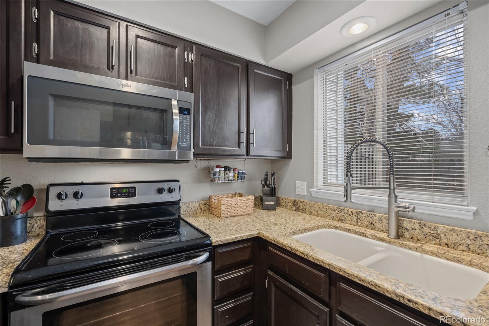 MLS Image #7 for 9091 w floyd avenue,lakewood, Colorado