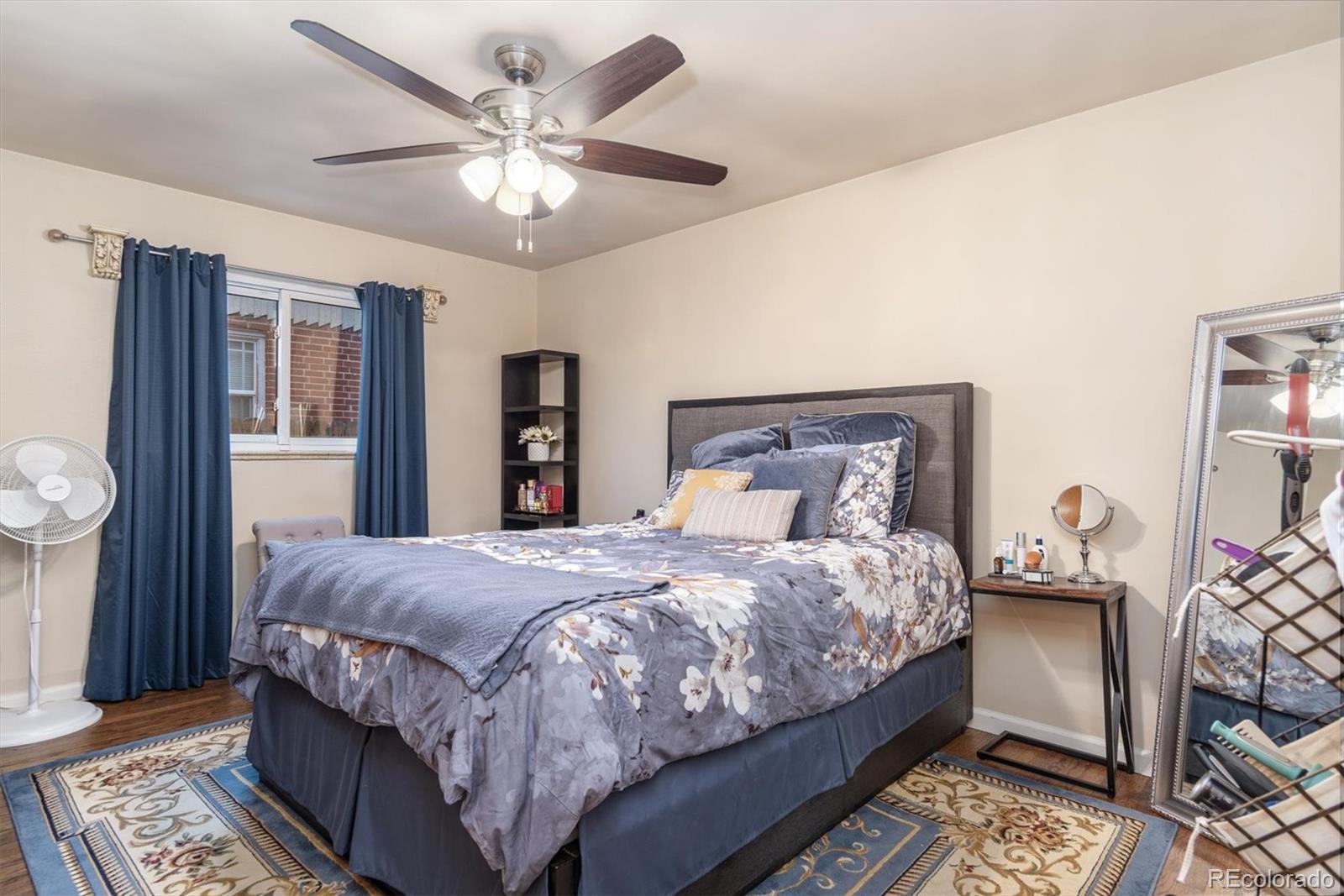 MLS Image #16 for 1555  quebec street,denver, Colorado