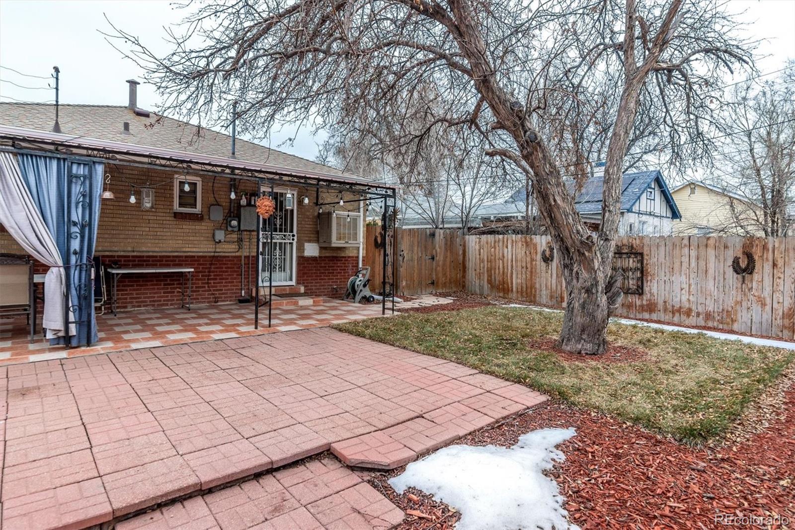 MLS Image #23 for 1555  quebec street,denver, Colorado