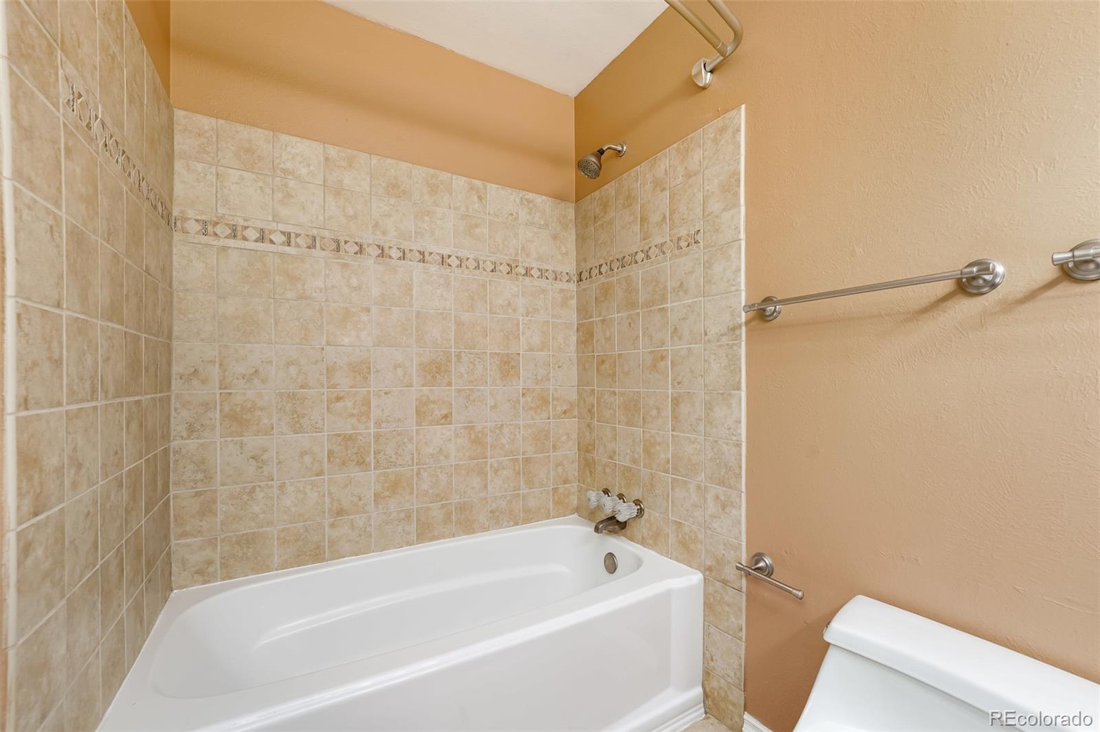 MLS Image #10 for 7150 s lewis way,littleton, Colorado