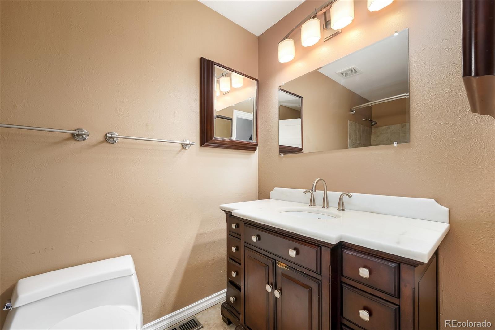 MLS Image #14 for 7150 s lewis way,littleton, Colorado